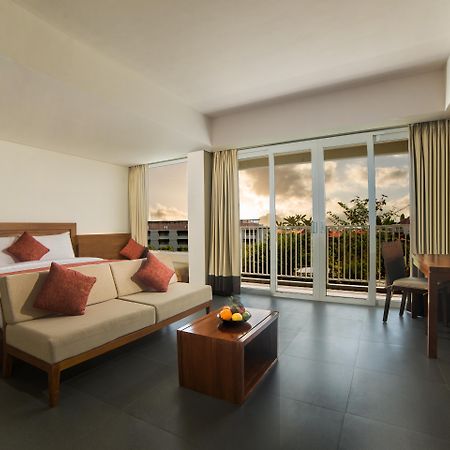 Paragon Hotel Seminyak Eksteriør bilde
