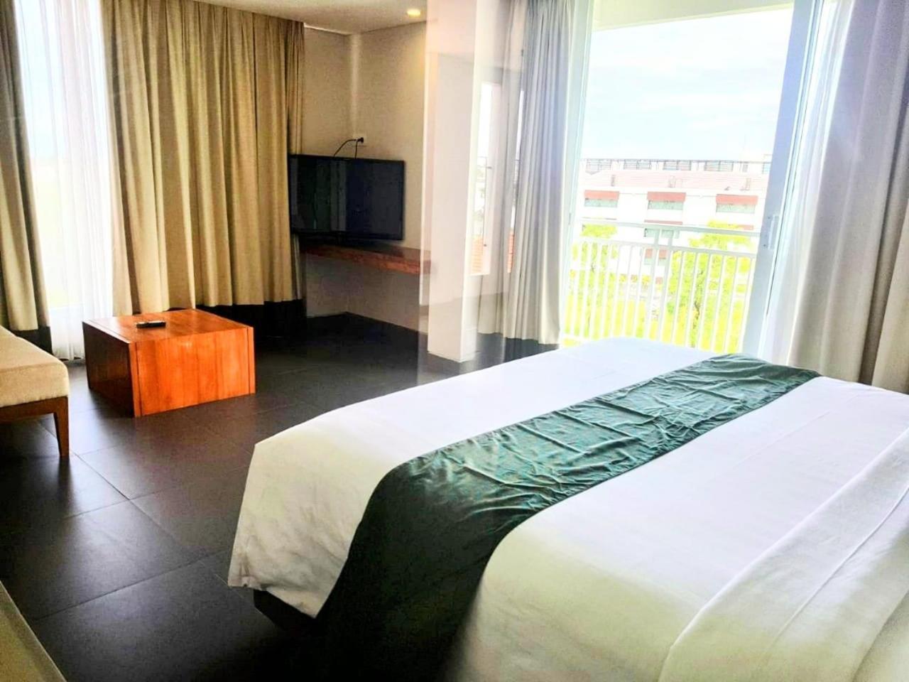 Paragon Hotel Seminyak Eksteriør bilde